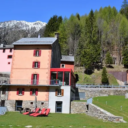 Unique Hotel Fusio