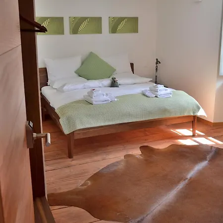 Hotel Unique 3*