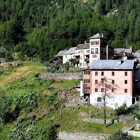 Hotel Unique 3*