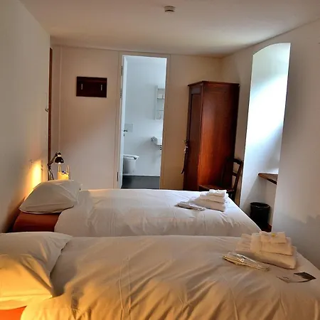 Hotel Unique